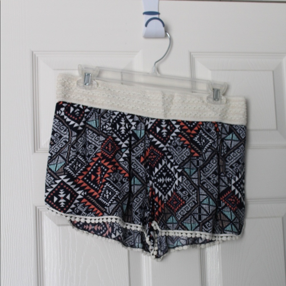 Colorful Patterned Loose Shorts